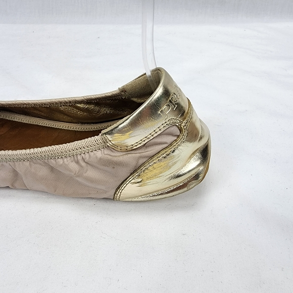 Prada Gold Tone Ballet Flats Women's Prada Size 38.5 US 8.5 made in Italy  🇮🇹 - Picture 7 of 10